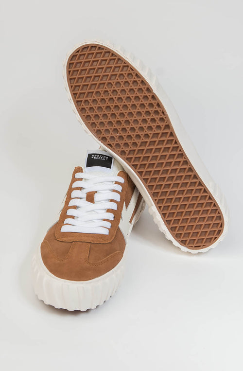 Kaotiko Keoni Low Vega Cognac Sneakers