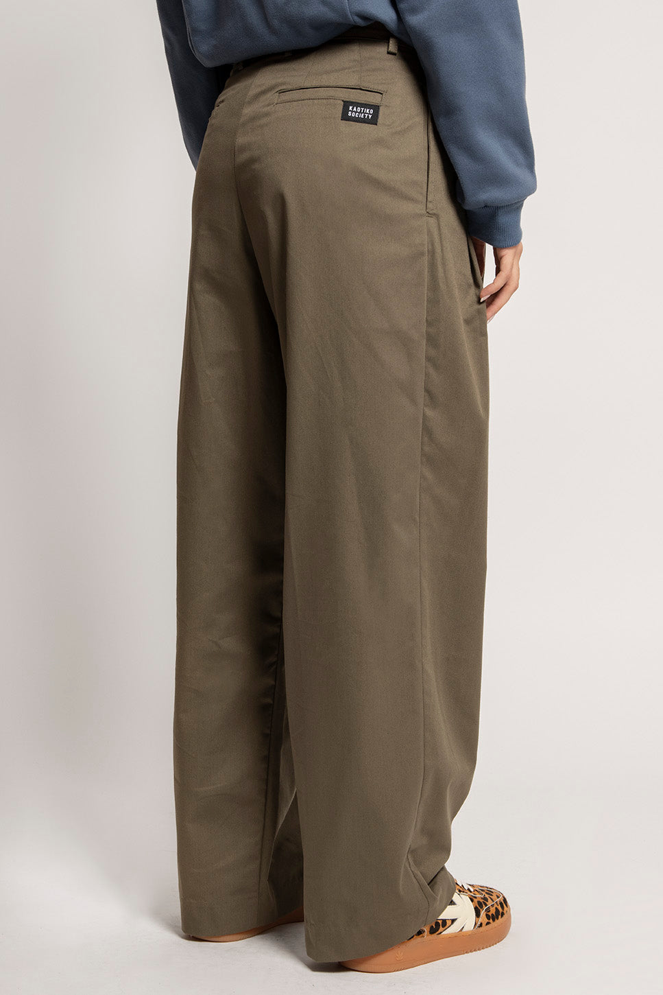 Pantalon militaire à jambe large de Norvège