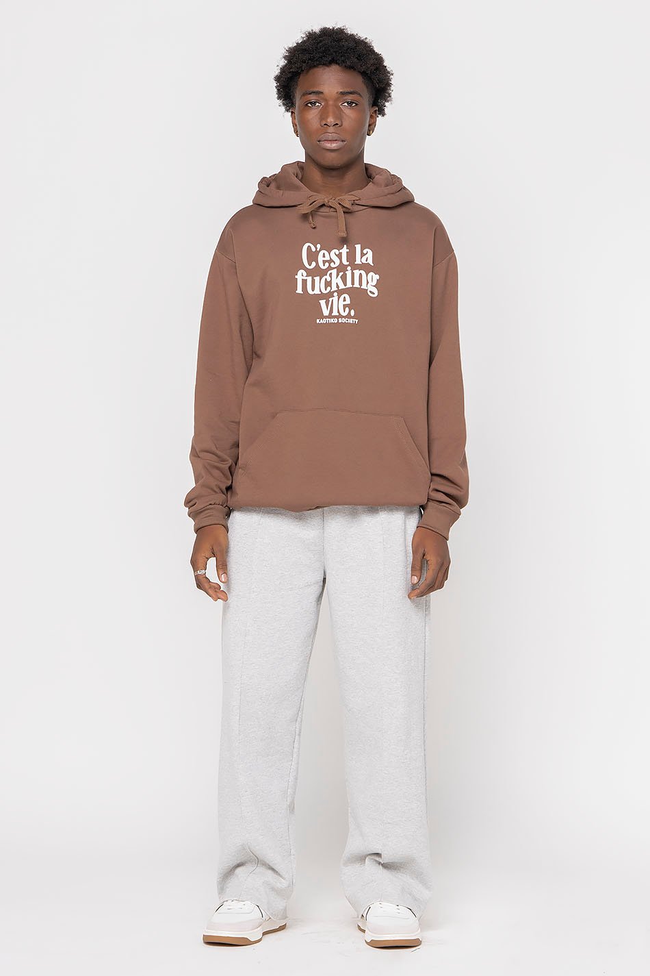 Sweatshirt C'est La Vie Brown