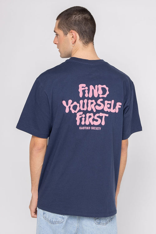 Tee-shirt Find Yourself Navy