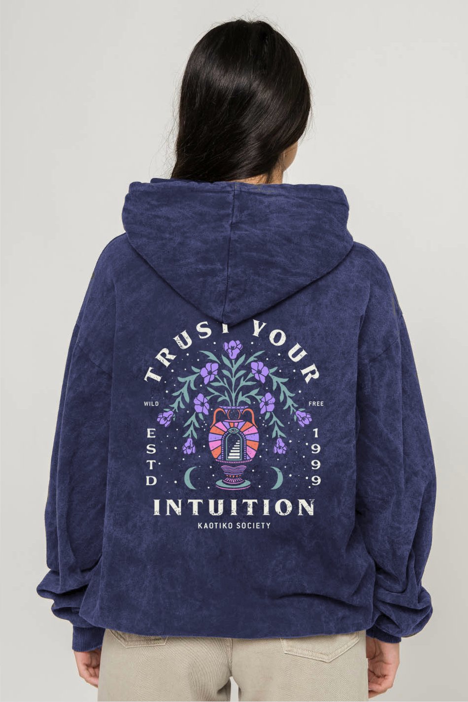 Trust Your Intuition Washed Sweatshirt in Dunkellila