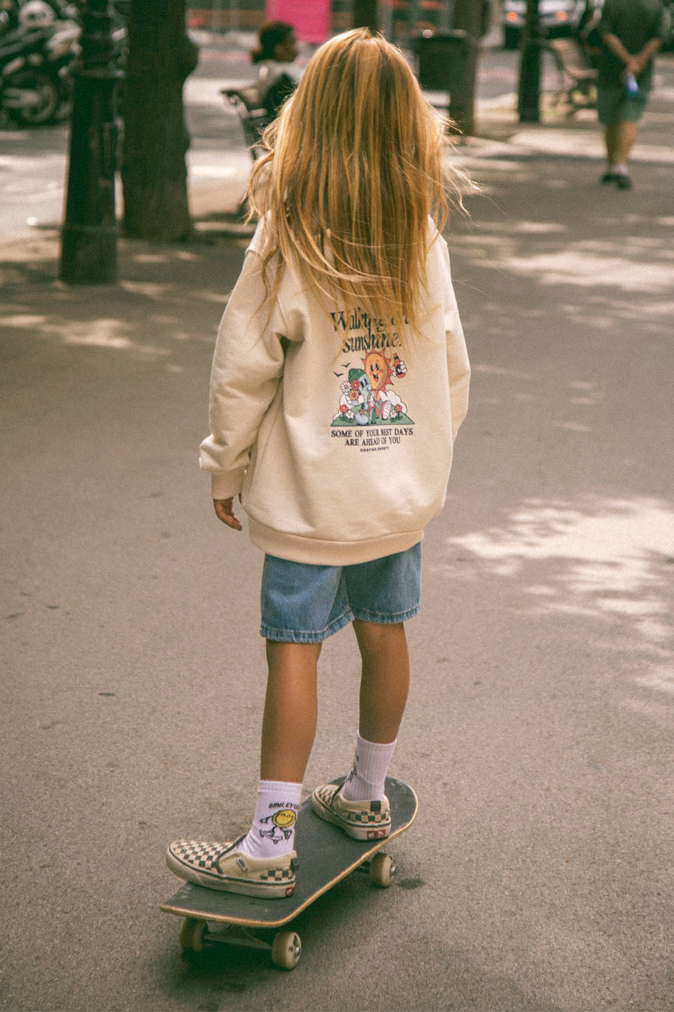 Walking On Sunshine“-Sweatshirt in Elfenbeinfarbe